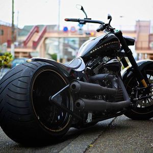 Meet your Posher, Eduardo