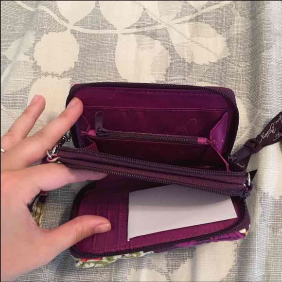 Vera Bradley crossbody/wristlet combo wallet - Picture 4 of 4