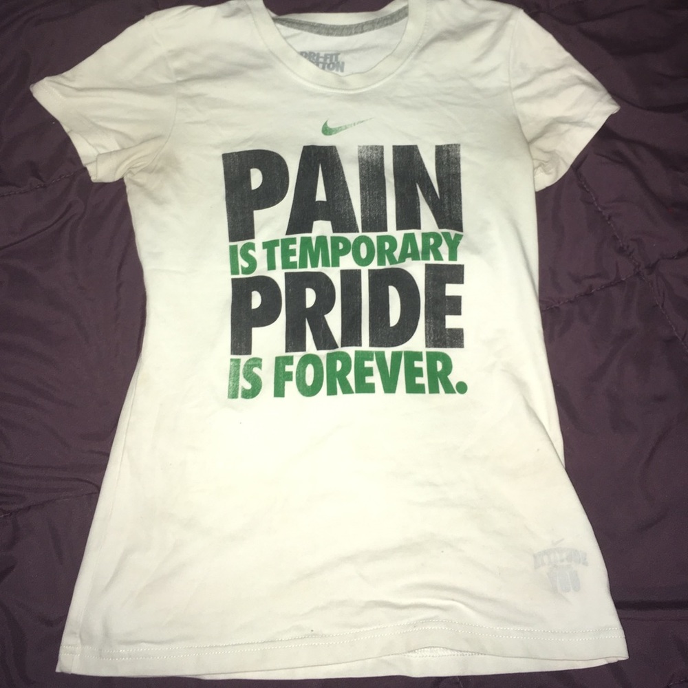 Nike tshirt