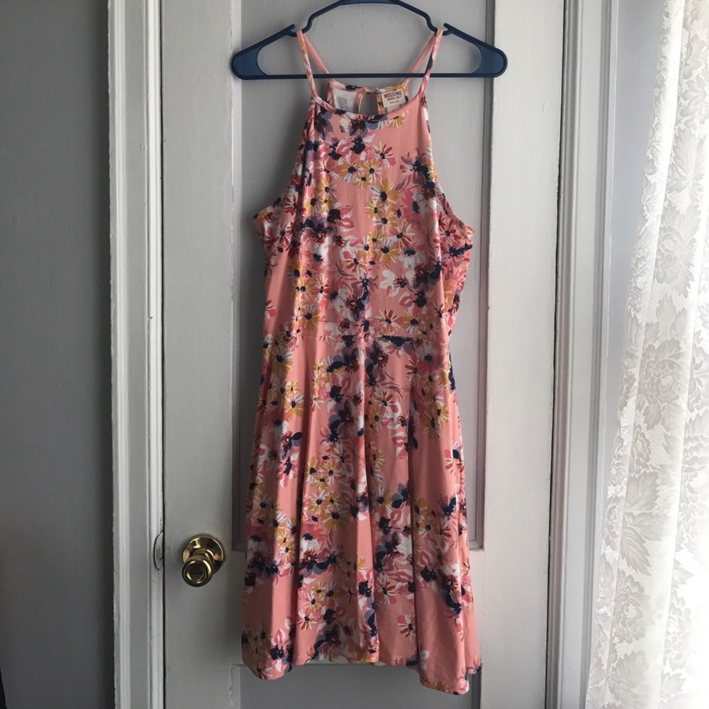 BARELY WORN Pink Floral Skater Dress