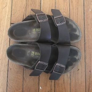 Birkenstocks, Arizona style