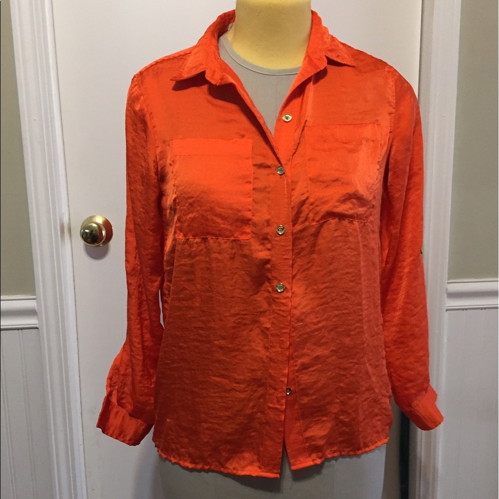 Lightweight Michael Kors shirt