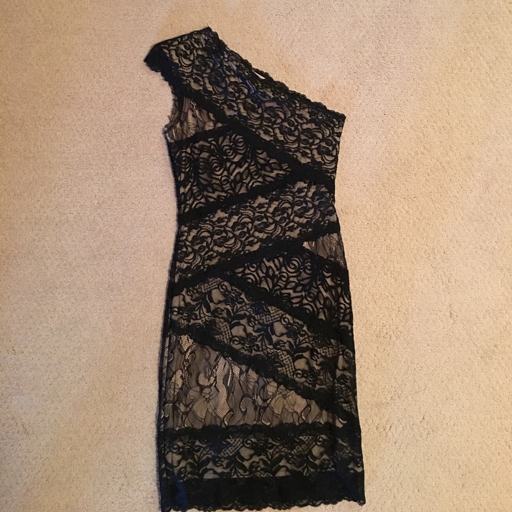 FINAL PRICE Bebe dress