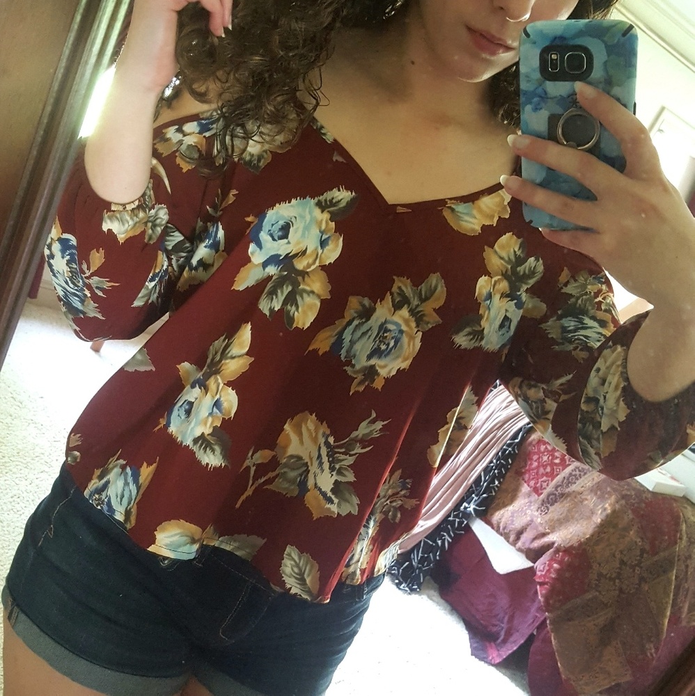 Wine-red Floral Cold Shoulder Top
