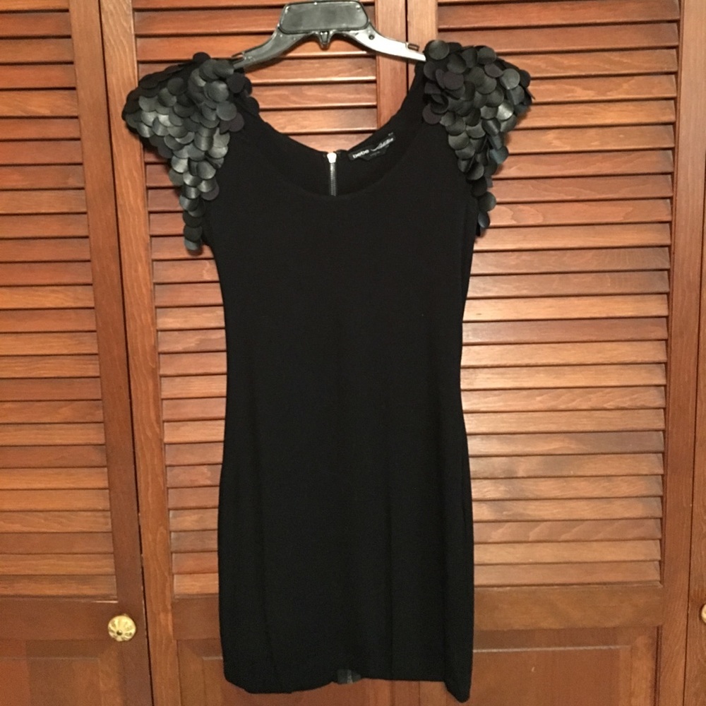 Last call!! Bebe dress