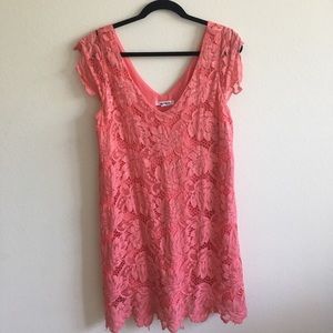 BB Dakota coral lace dress