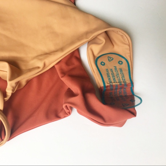 HP! Lovers + Friends Lindsay One Piece Swimsuit - Picture 7 of 7