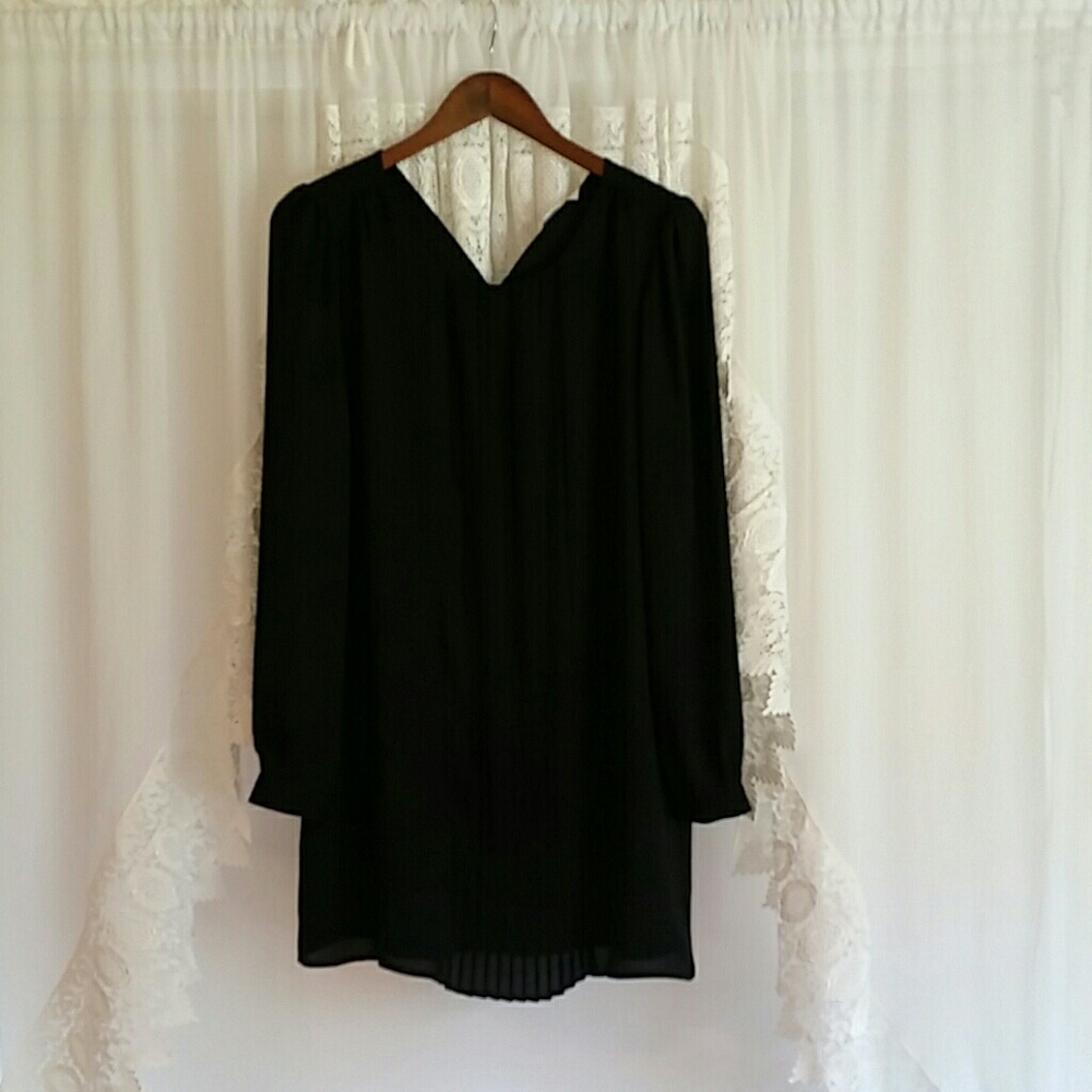 Silky and light Black summer dress
