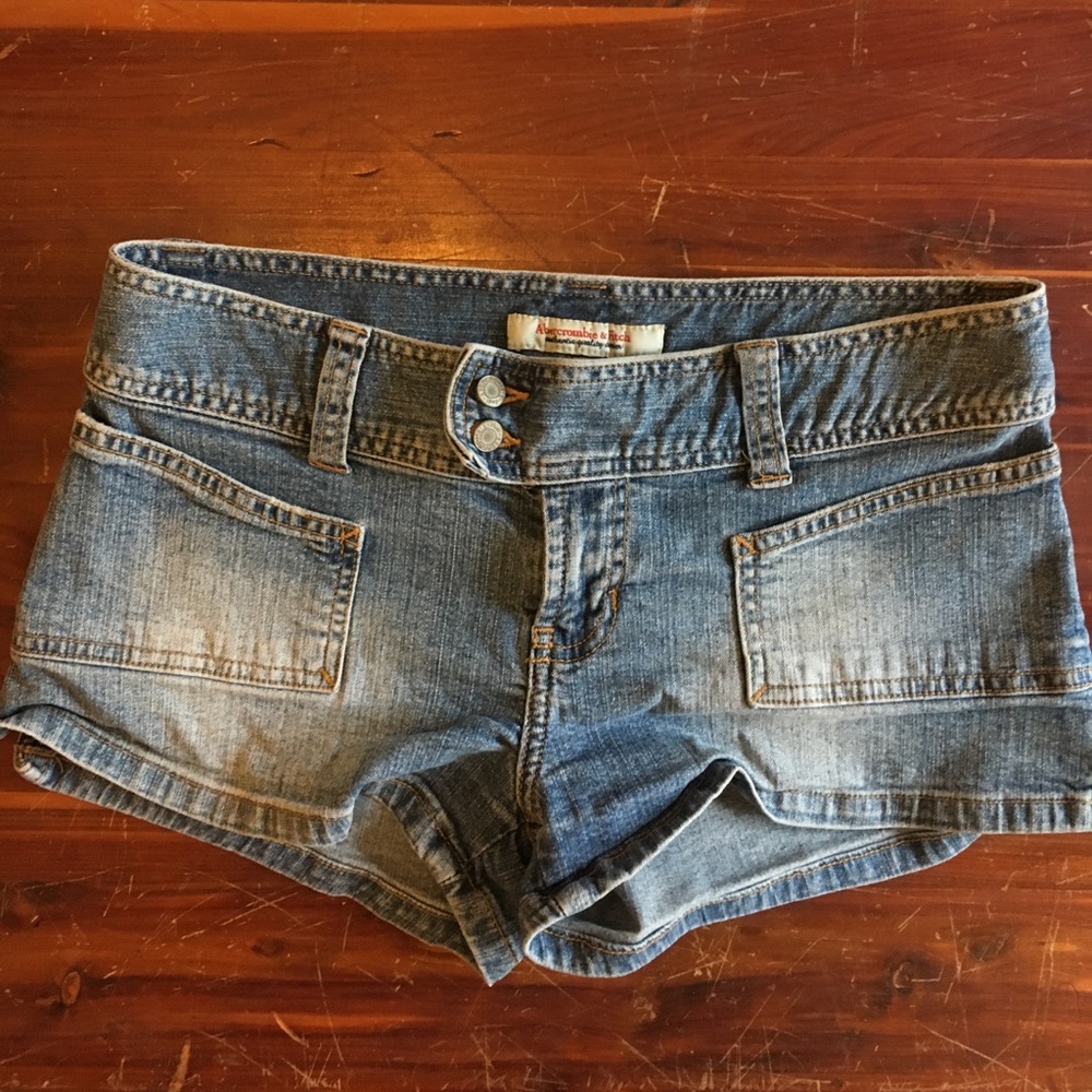 Abercrombie & Fitch jean shorts