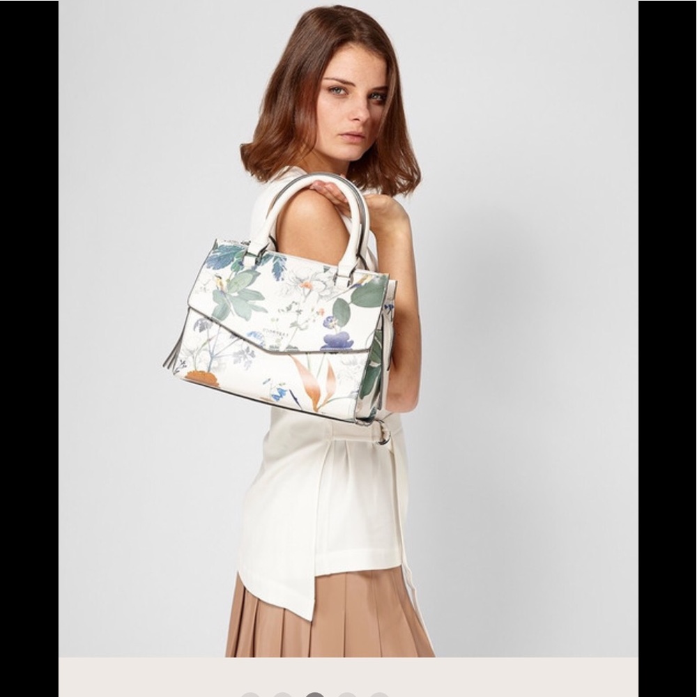 NWT Fiorelli Botanical Print Mia Handbag