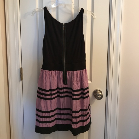 Black and purple dress - Picture 2 of 3