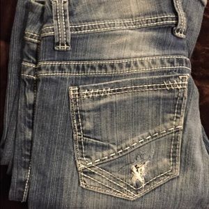 Women's buckle jeans