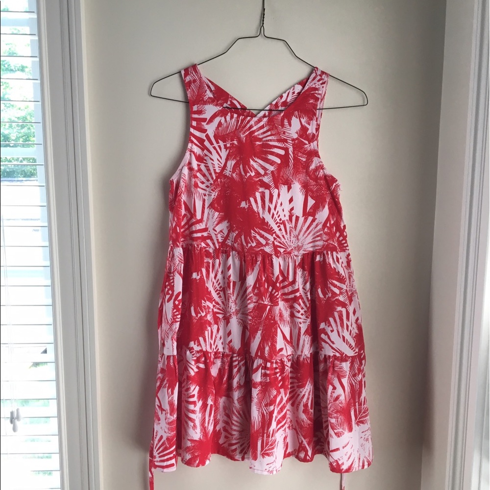 [ONE HOUR SALE] ✨🌊Beachy Sundress!🌊✨
