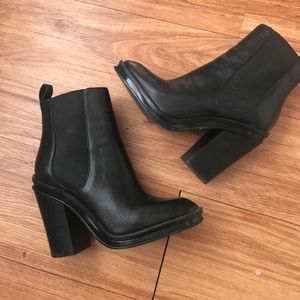 Aldo Heeled leather booties