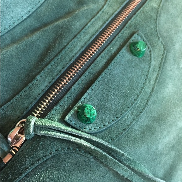 100 % Auth Balenciaga City Bag - Picture 2 of 5