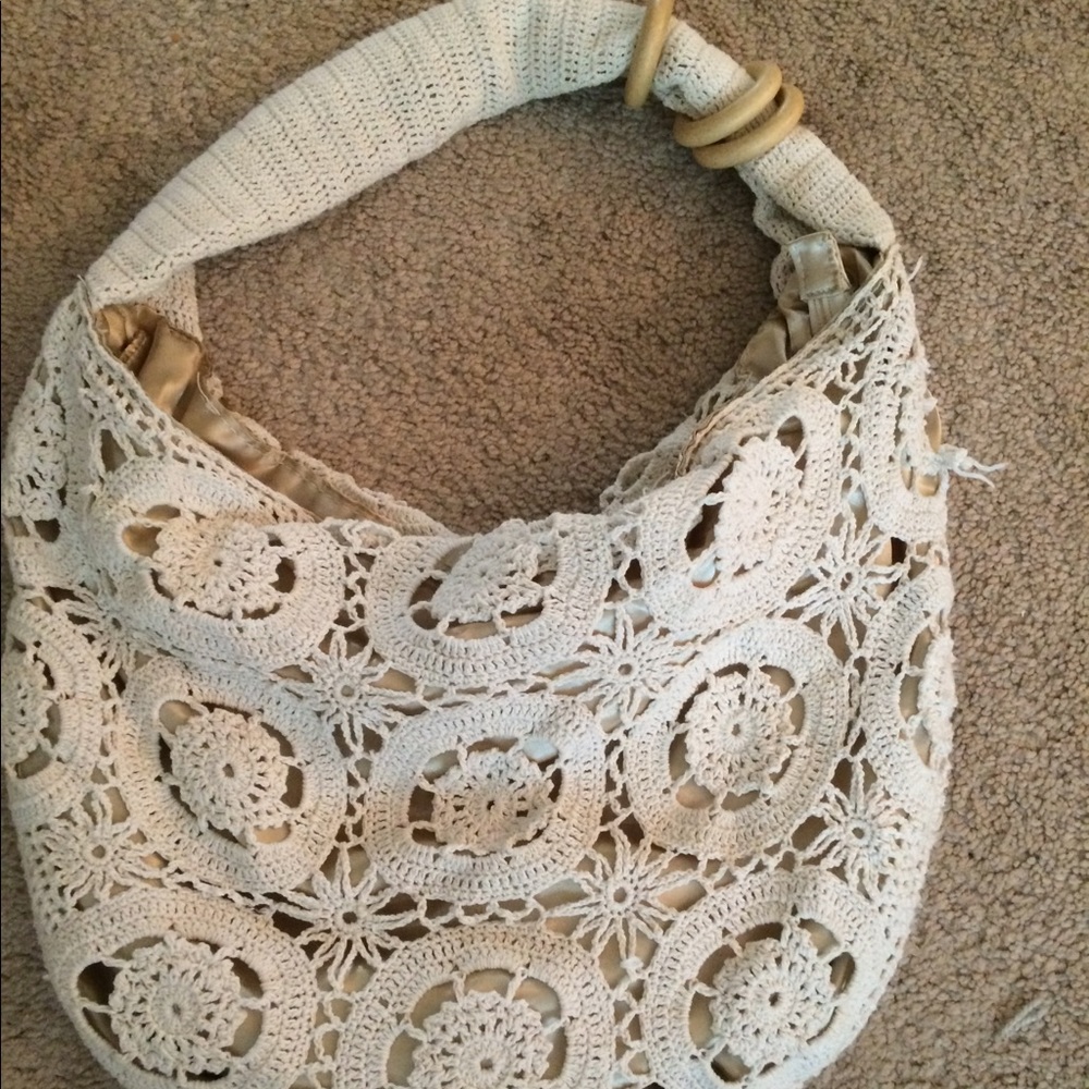 Knit cream bag