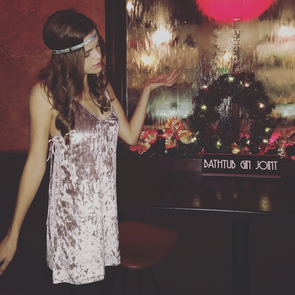 Dusty pink velvet dress