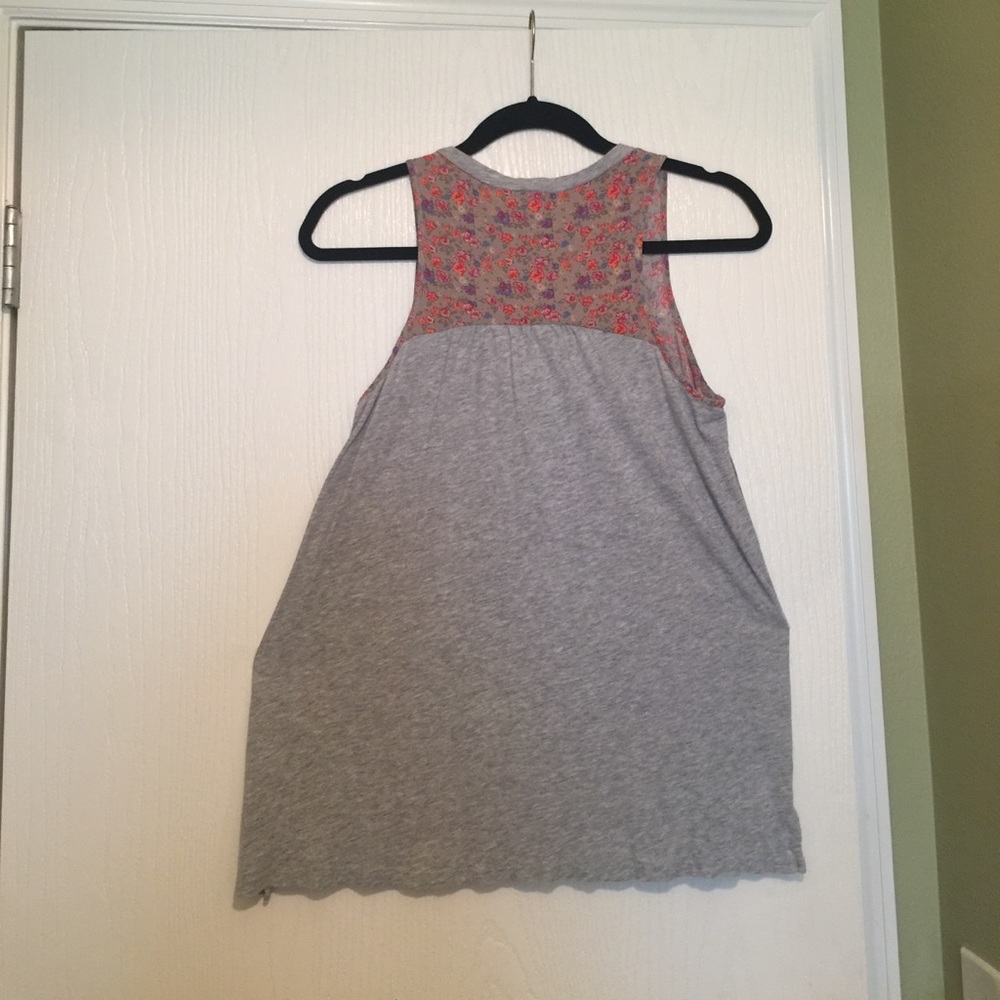 Tank top - Picture 3 of 3