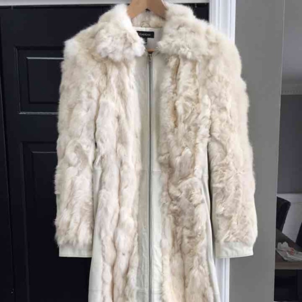 BeBe Cream long fur coat ❄️