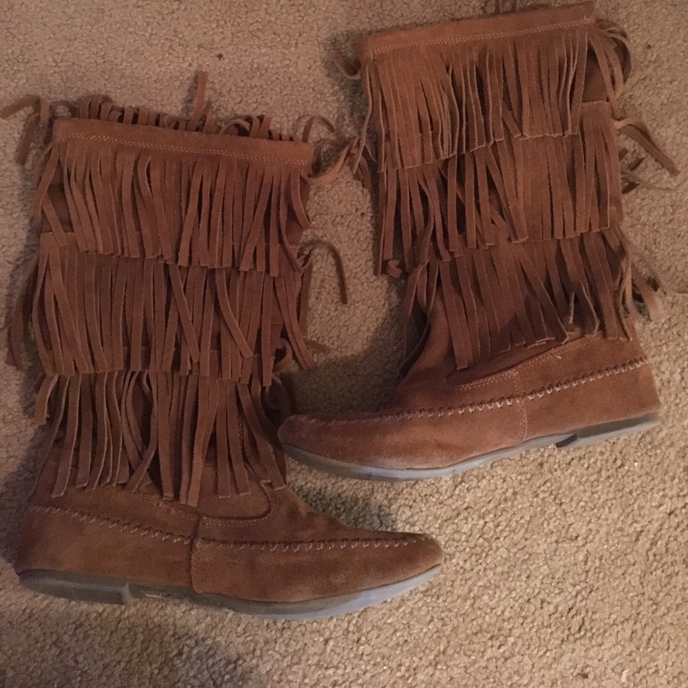 Brown fringe boots