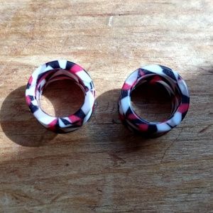 Double Flared Acrylic Tunnels