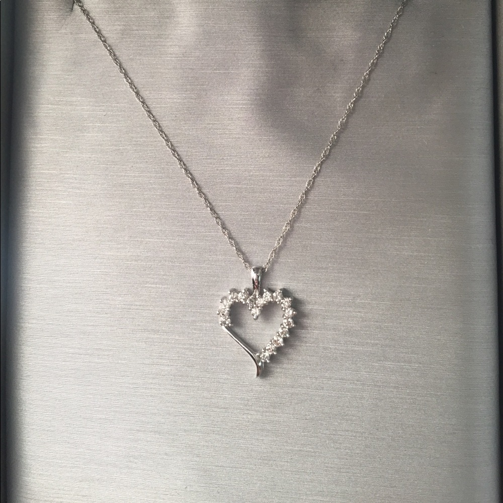 Zales Heart Necklace