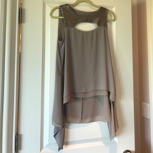 BCBG sleeveless sequence Bianca top size small.