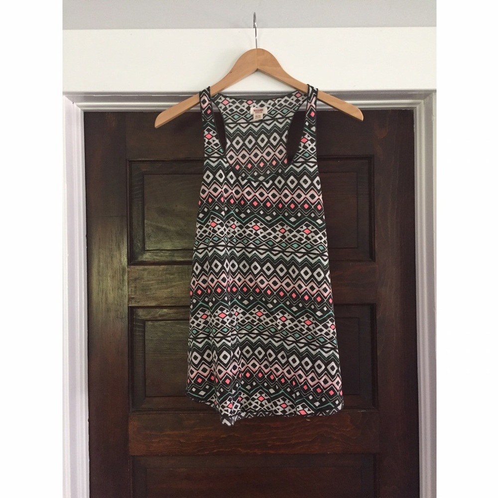 Mossimo Geometric Tank Top