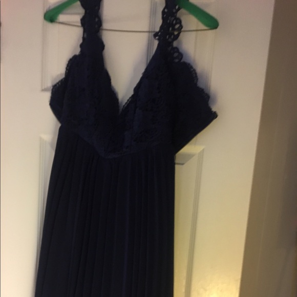 Dress - Picture 4 of 4