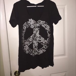 Peace V-neck