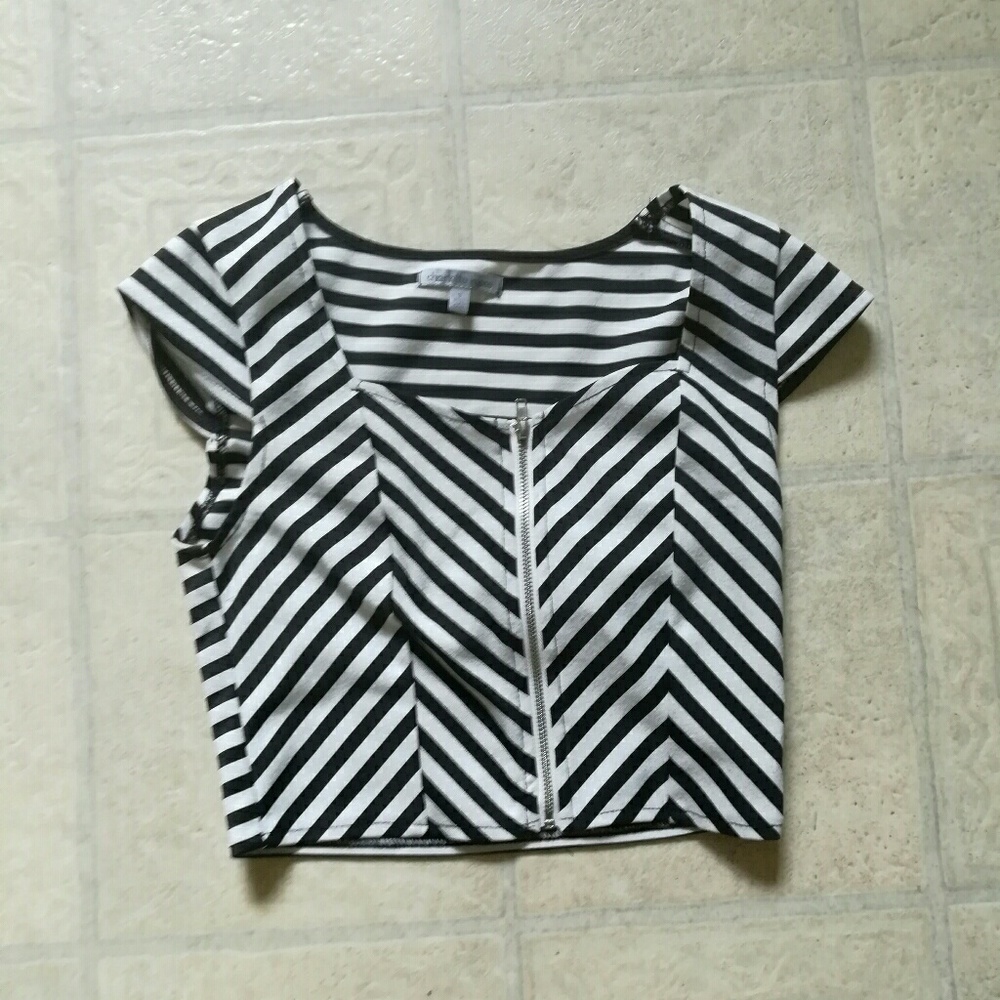 Black and White Striped Crop Top
