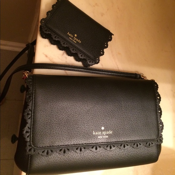 Kate Spade wallet - Picture 4 of 4