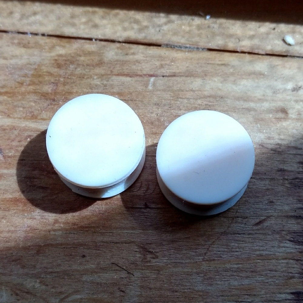 Flesh Tone Plugs