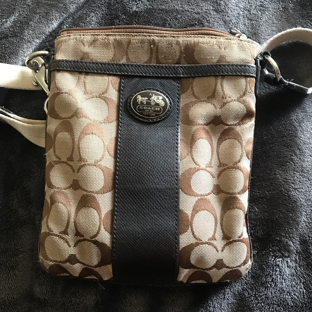 Coach cross body handbag 👜