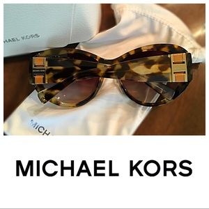 NWOT Michael Kors Oversized Sunglasses
