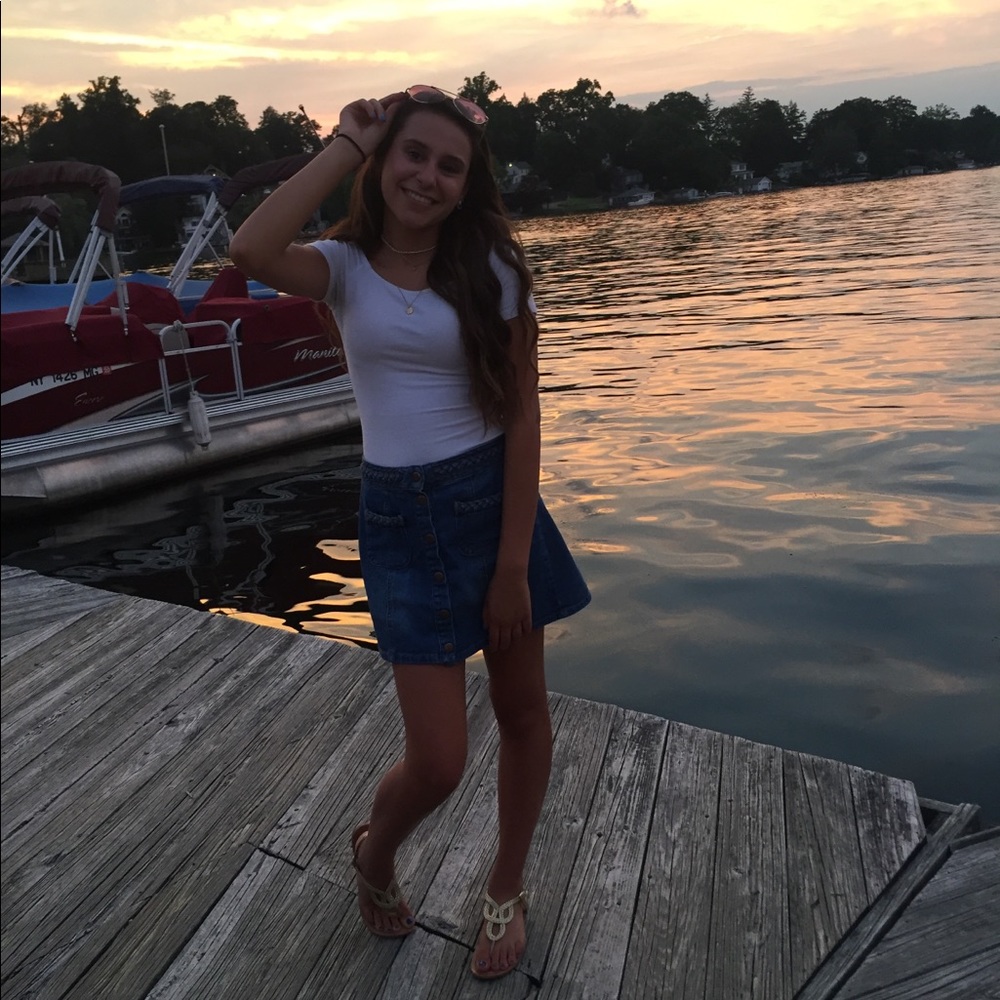 Meet your Posher, Bella