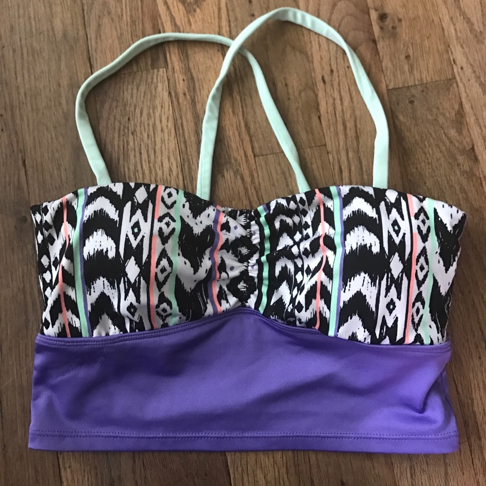 Sports bra size medium