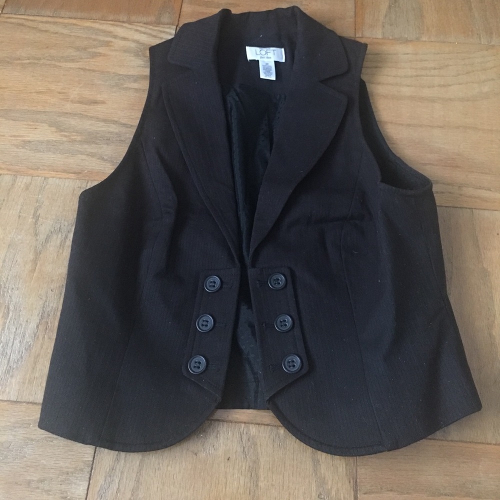 Ann Taylor Loft petites black vest size 4p