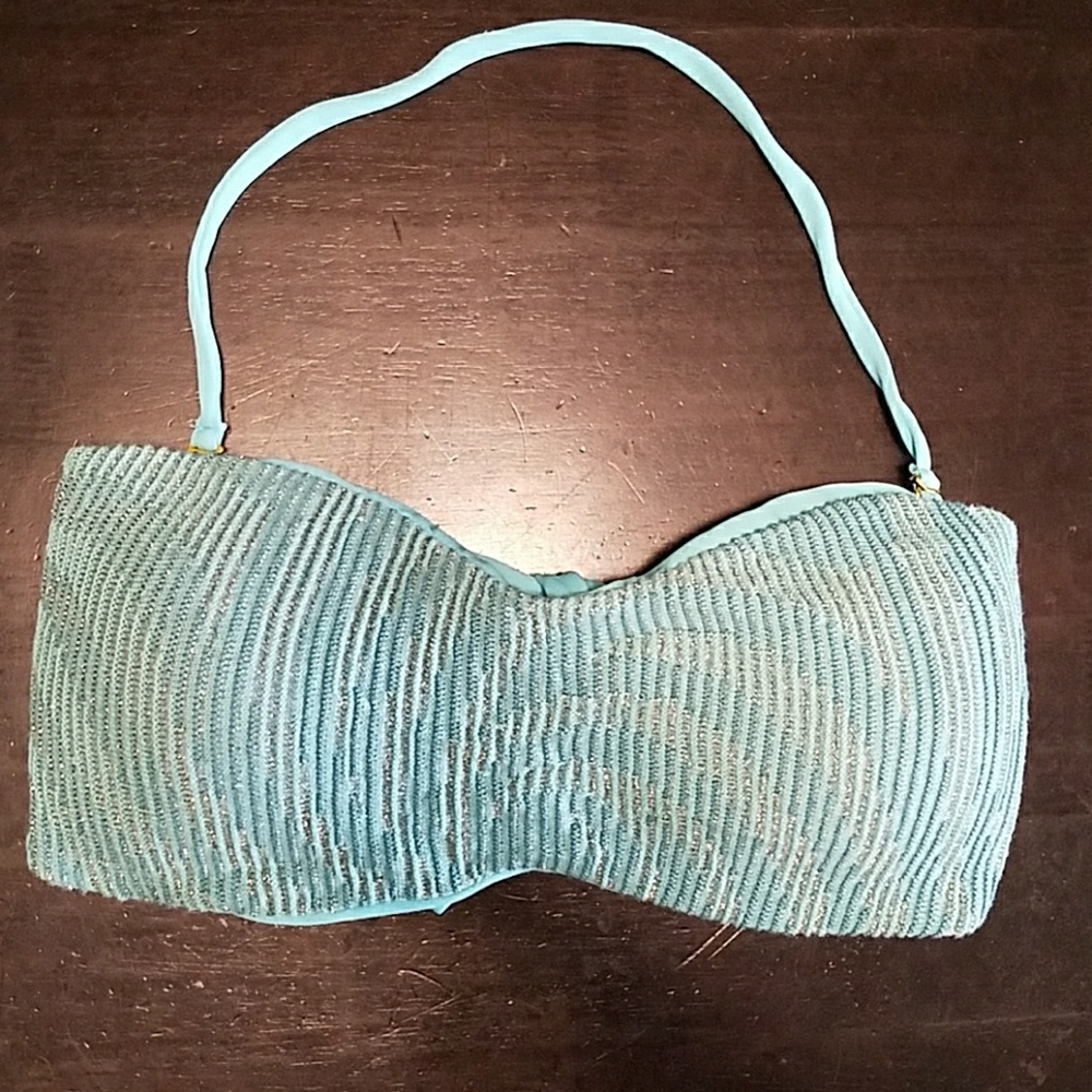 💥 3 for $15 💥 Blue and gold knit bandeau top