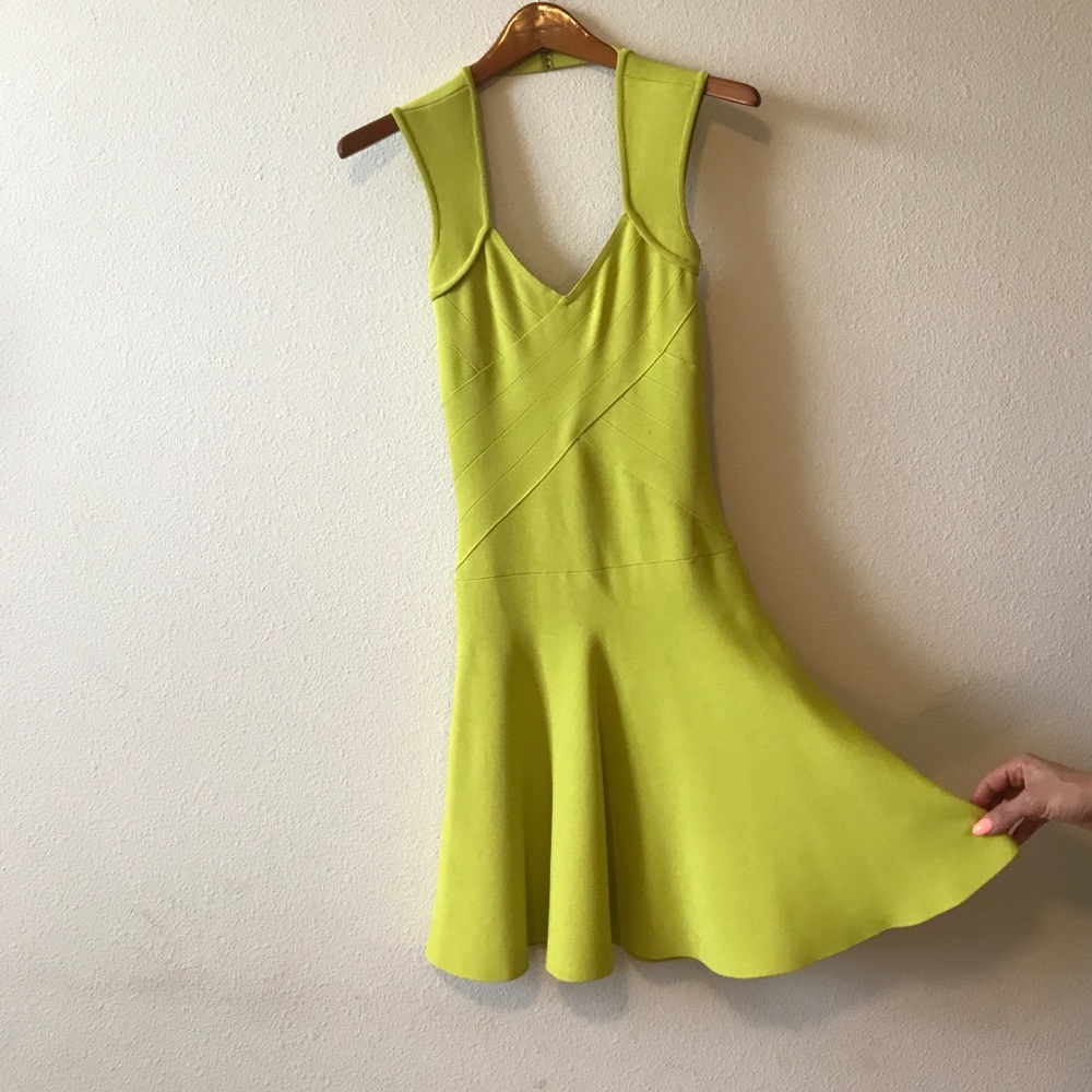 STUNNING MARCIANO COCKTAIL DRESS