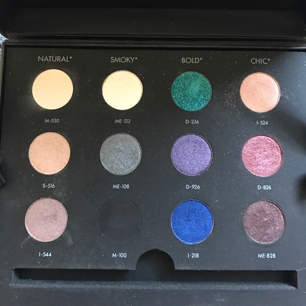 MUFE Studio Case 12 Pan Palette