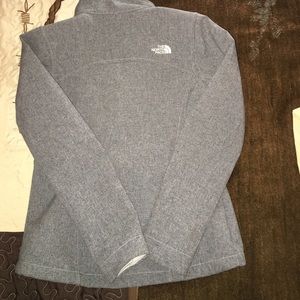 Light grey north face jacket