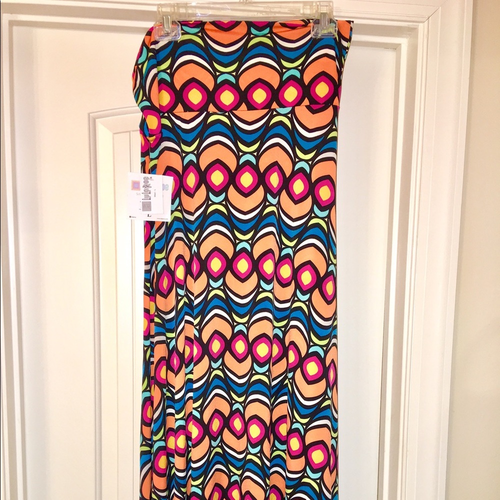 LARGE LuLaRoe Maxi Skirt