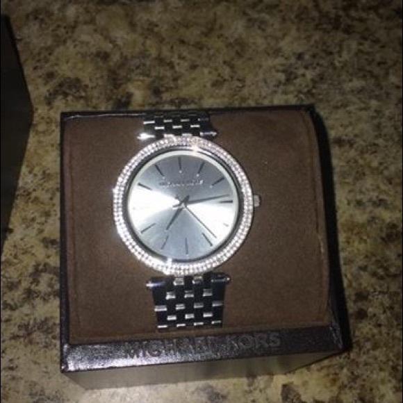 Michael Kors Watch - Picture 1 of 3