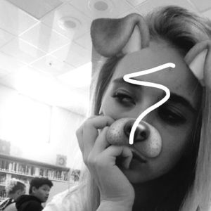 Meet your Posher, Aaryn