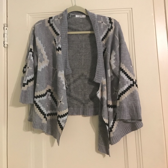 Jack by BB Dakota Sweaters - 🌸price drop🌸 Jack Tribal Print Grey Cardigan