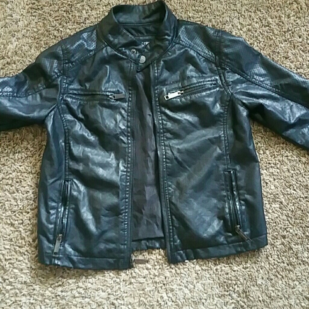 Boys size 10-12