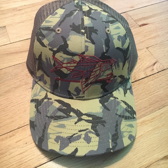 patagonia camo fish hat
