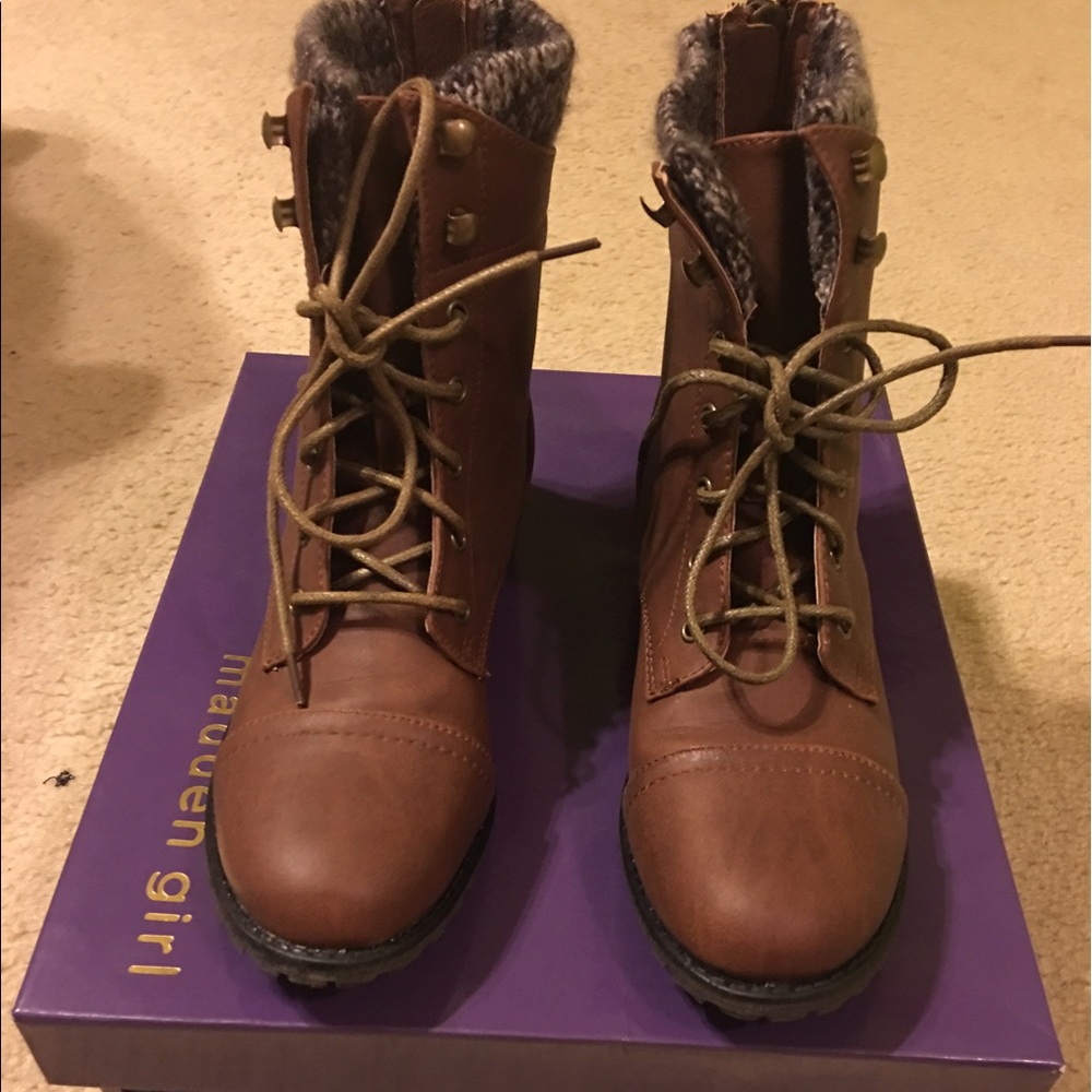 Steve Madden Boots!
