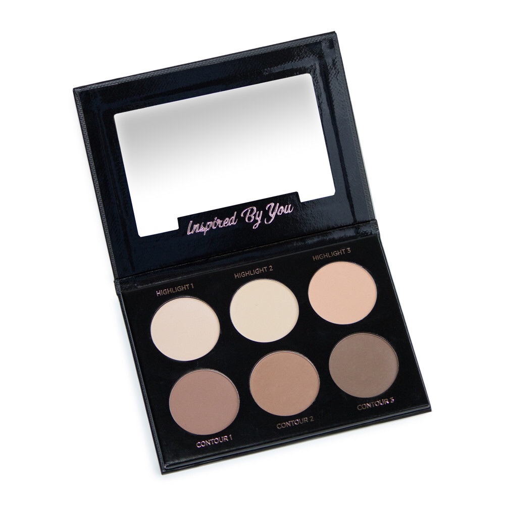 NWT Highlight and Contour Palette IBY